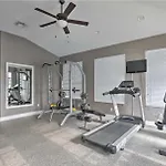 Scuttle Vacation Pool Home Wspa