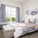 Upstay - Mickey Mouse House W Resort Access