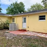 2Br Getaway Pets Ok 20 Min To Airport