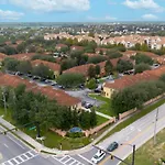 Pet Friendly 20 Min To Disney Free Wifi!