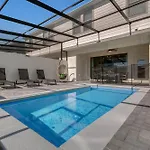 Windsor At Westside 1200 By Top Villas