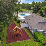 Scuttle Vacation Pool Home Wspa