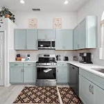 Bsv1607 - Amazing 5 Bedroom Home With Free Wifi And Private Pool & Spa