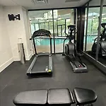Lovely 1 Bedroom Condo With Pool