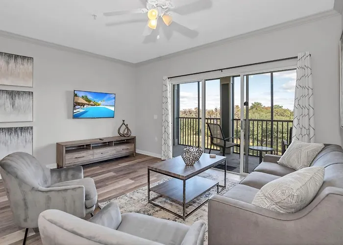 Near Disney - Stunning 3Br - Pool And Hot Tub!