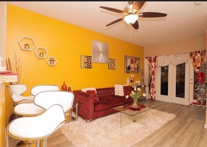 5 Star Luxury 1 Bedroom Condo