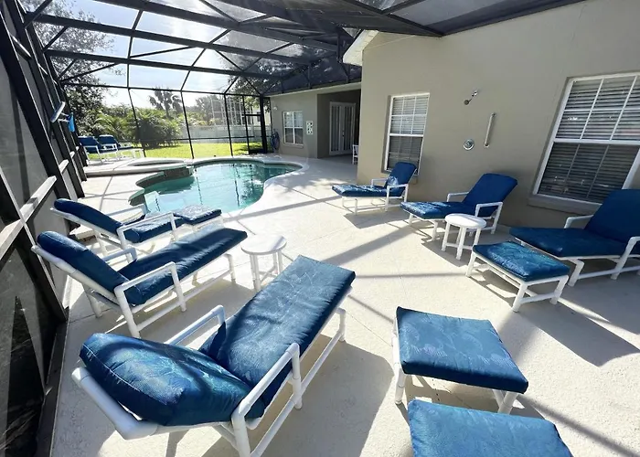 Mickeys Corner - Fantastic 5Br With Large Private Garden Pool Hot Tub Game Room Gas Bbq 2 Miles To Disney