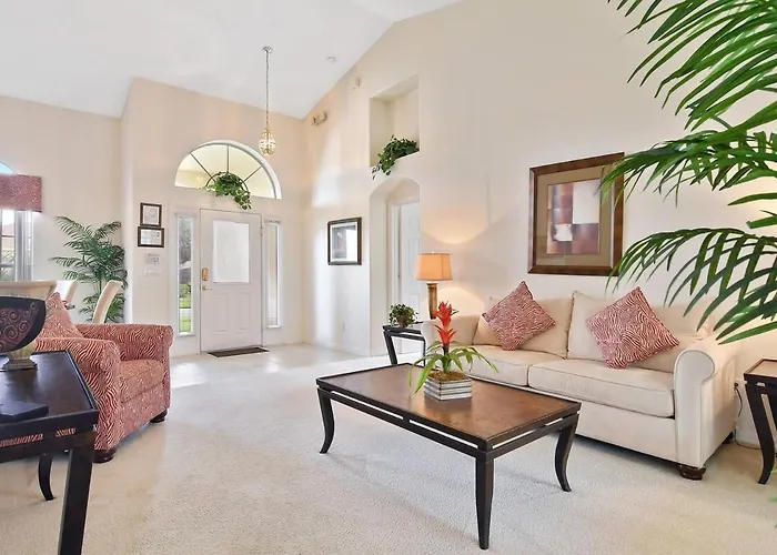 4 Bedroom House South Facing Pool Spa Game Room