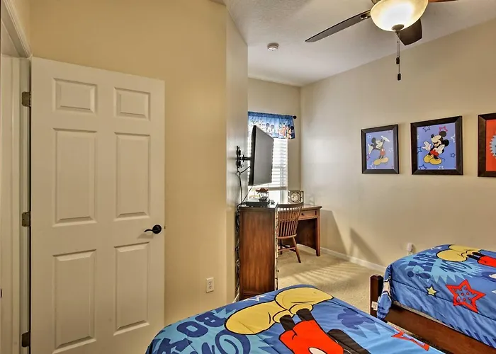Kissimmee Retreat With Pool Access Less Than 4 Mi To Disney!