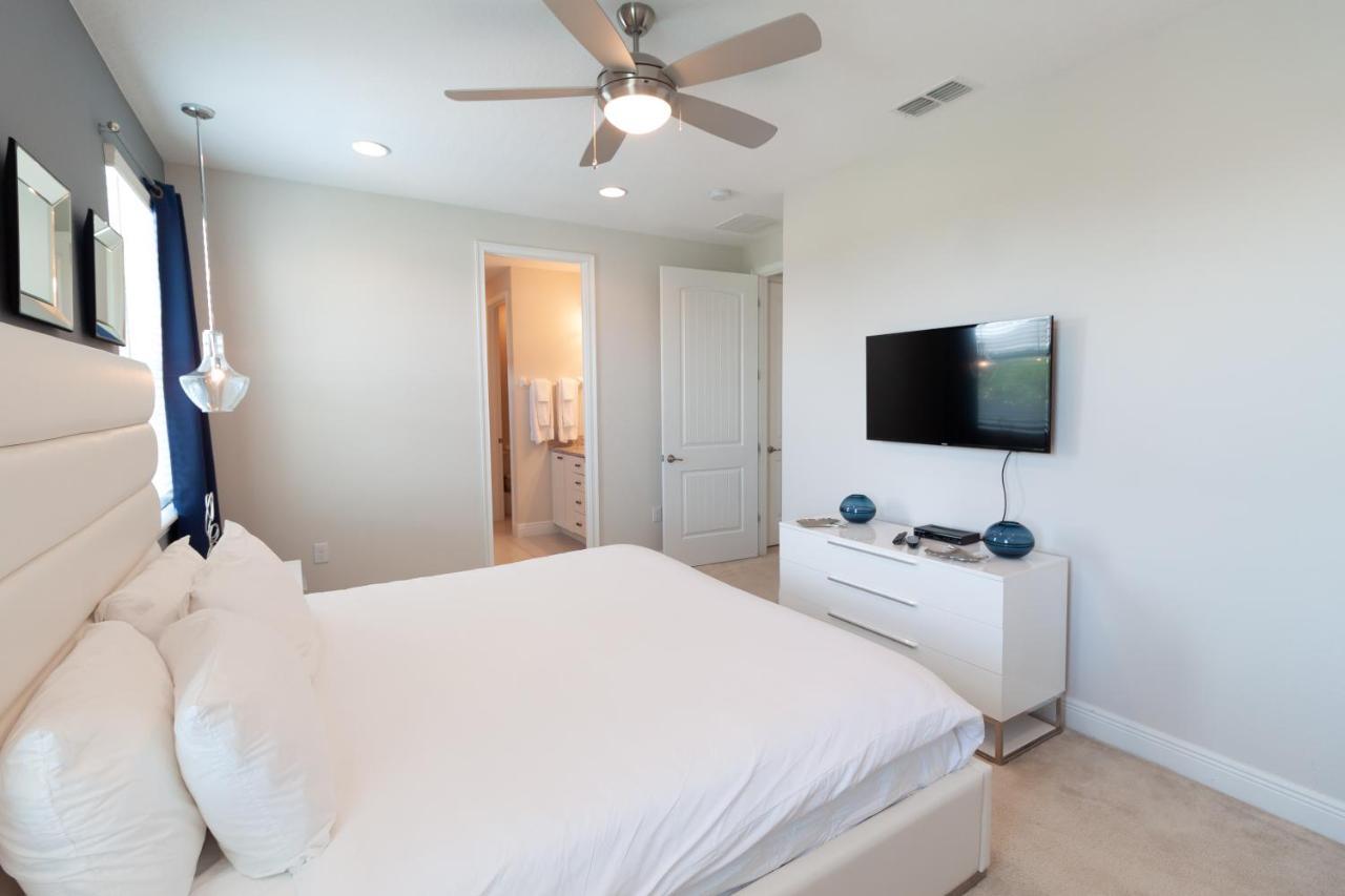 Private Pool And Spa, Theater & In-home Game Villa Orlando