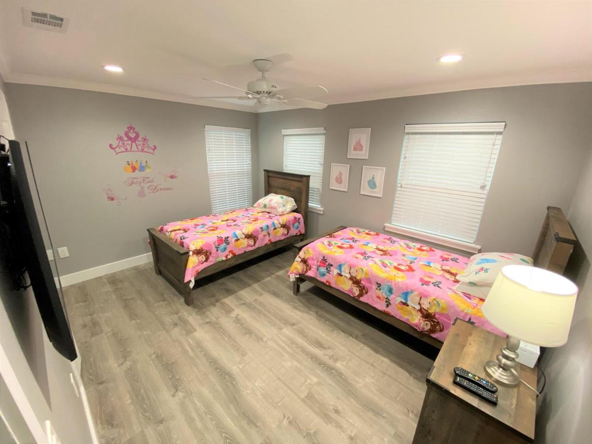 Mickey's Pearl: 7br Retreat With Private Pool Holiday home Orlando