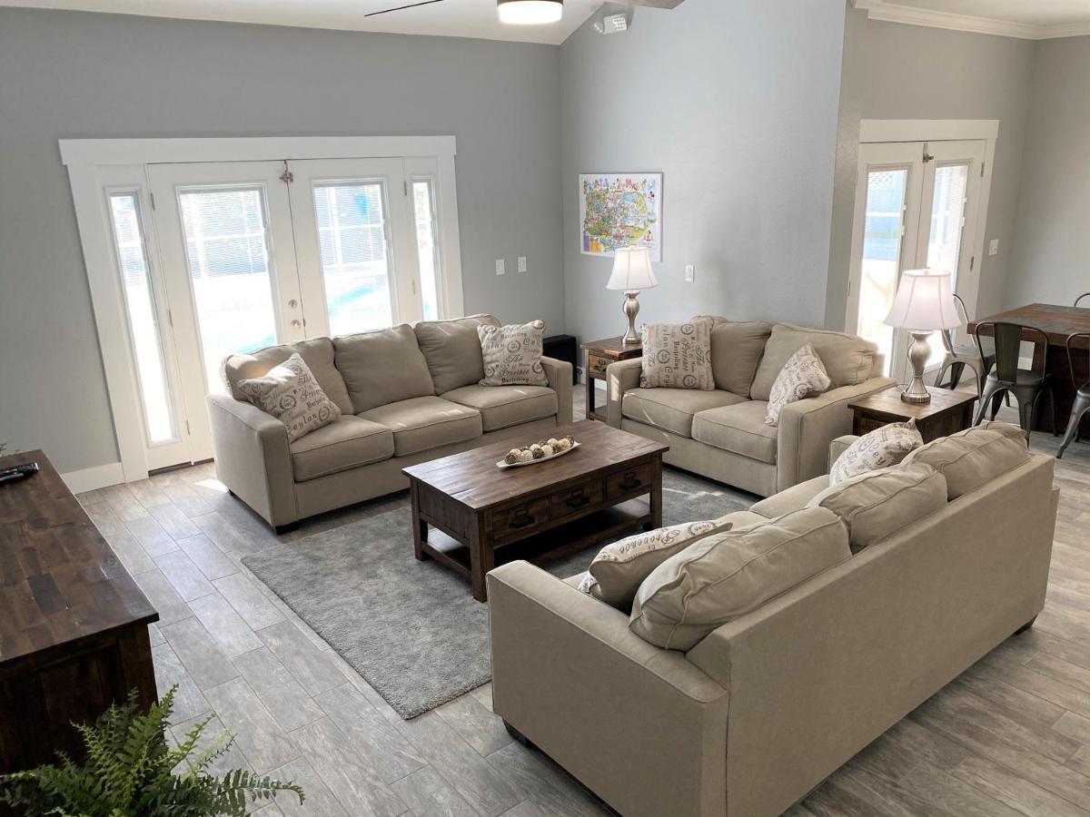 Holiday home Mickey's Pearl: 7br Retreat With Private Pool