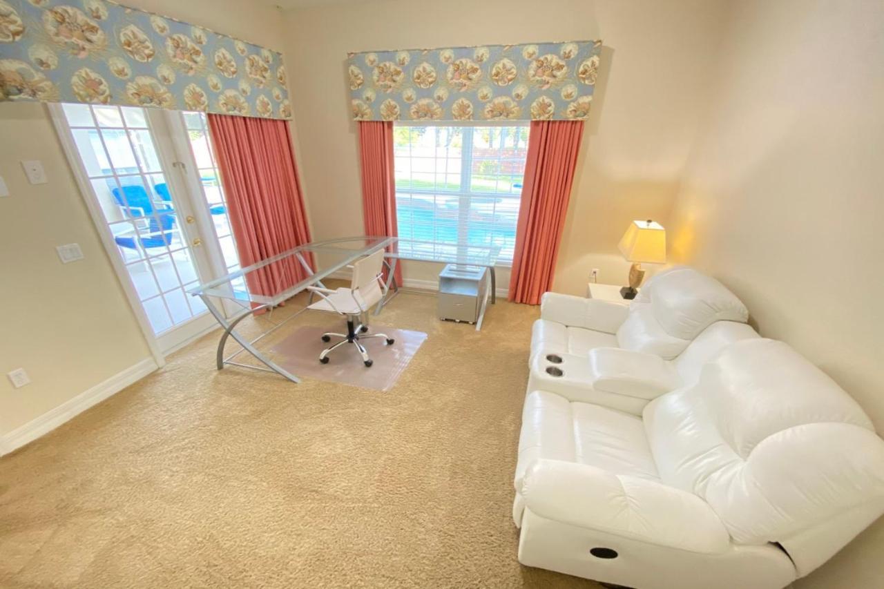 Mickey's Corner: 5br With Pool, Hot Tub & Game Near Holiday home *