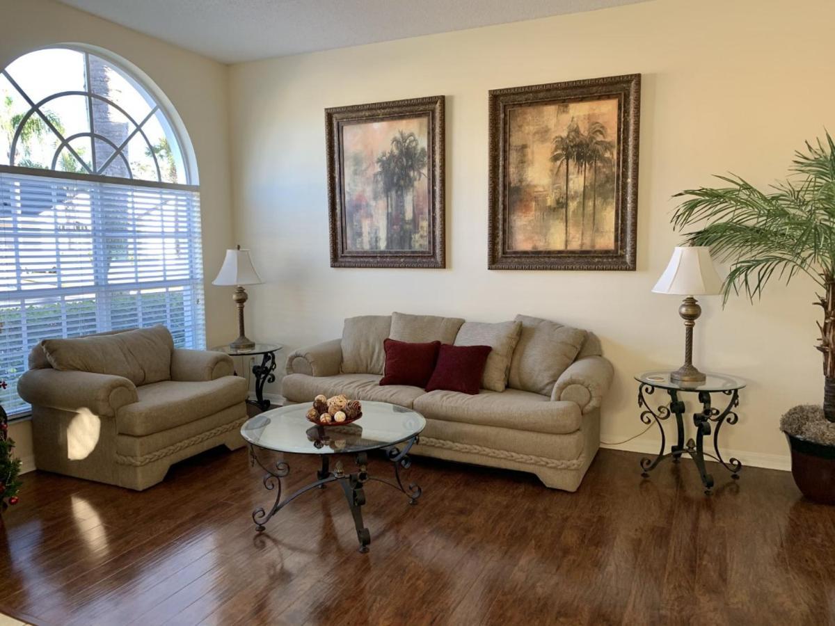 Villa Lake Front Glenbrook 