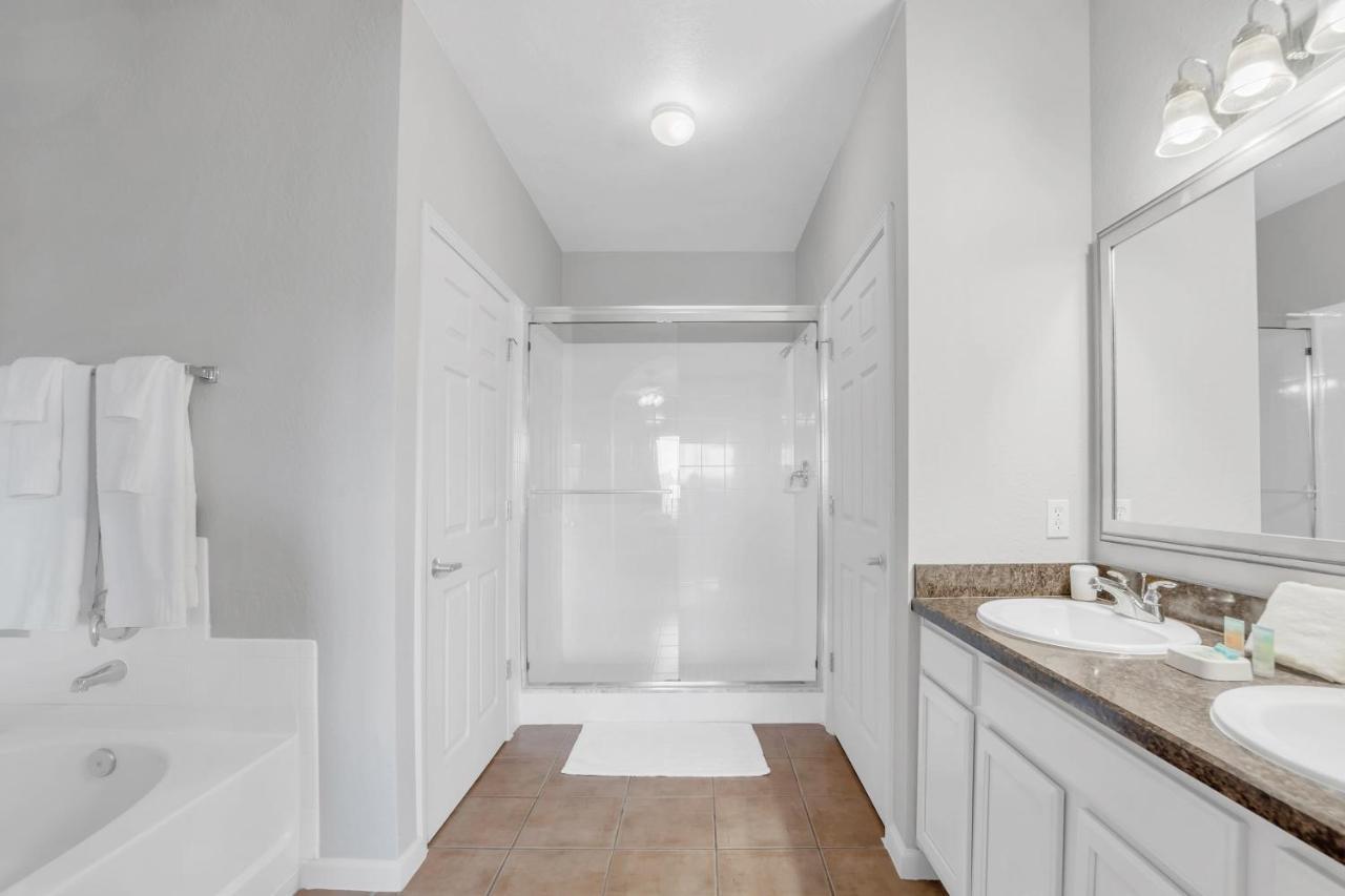 Relaxing 3br Near Disney - Pool And Hot Tub!