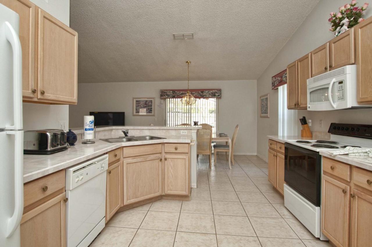 Indian Ridge- 4 Bedroom Pool Home- 2415ir