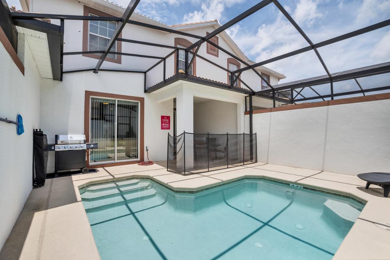 Lovely W Private Pool & Free Water Park Holiday home Orlando