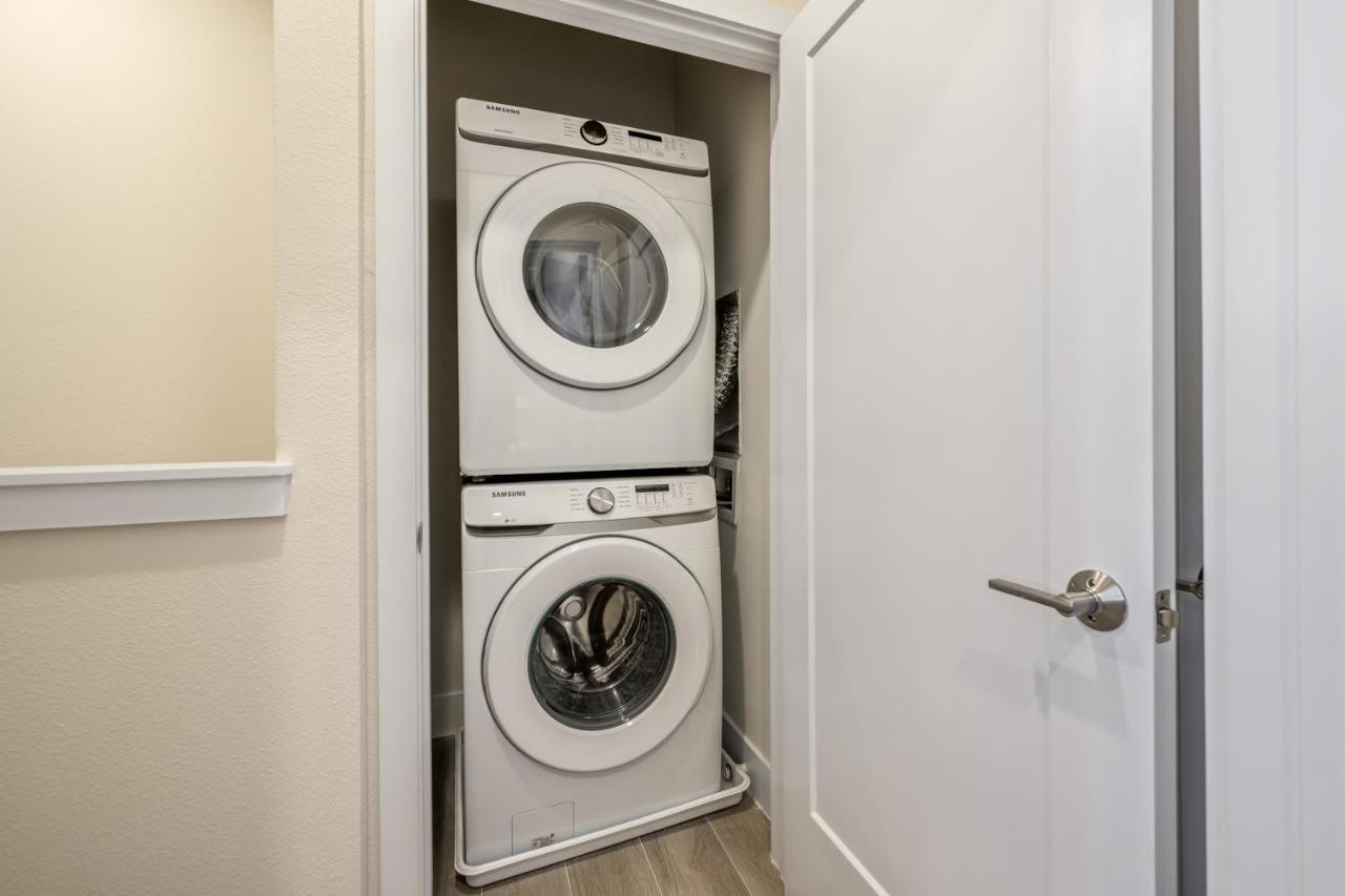 Luxury With Amazing Themed Bedrooms Holiday home Orlando