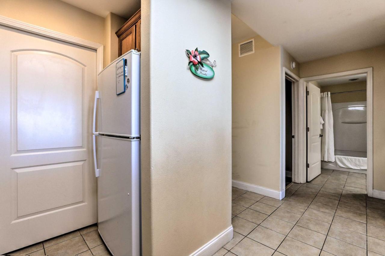 With Pool About 1 Mi To Disney! Apartment