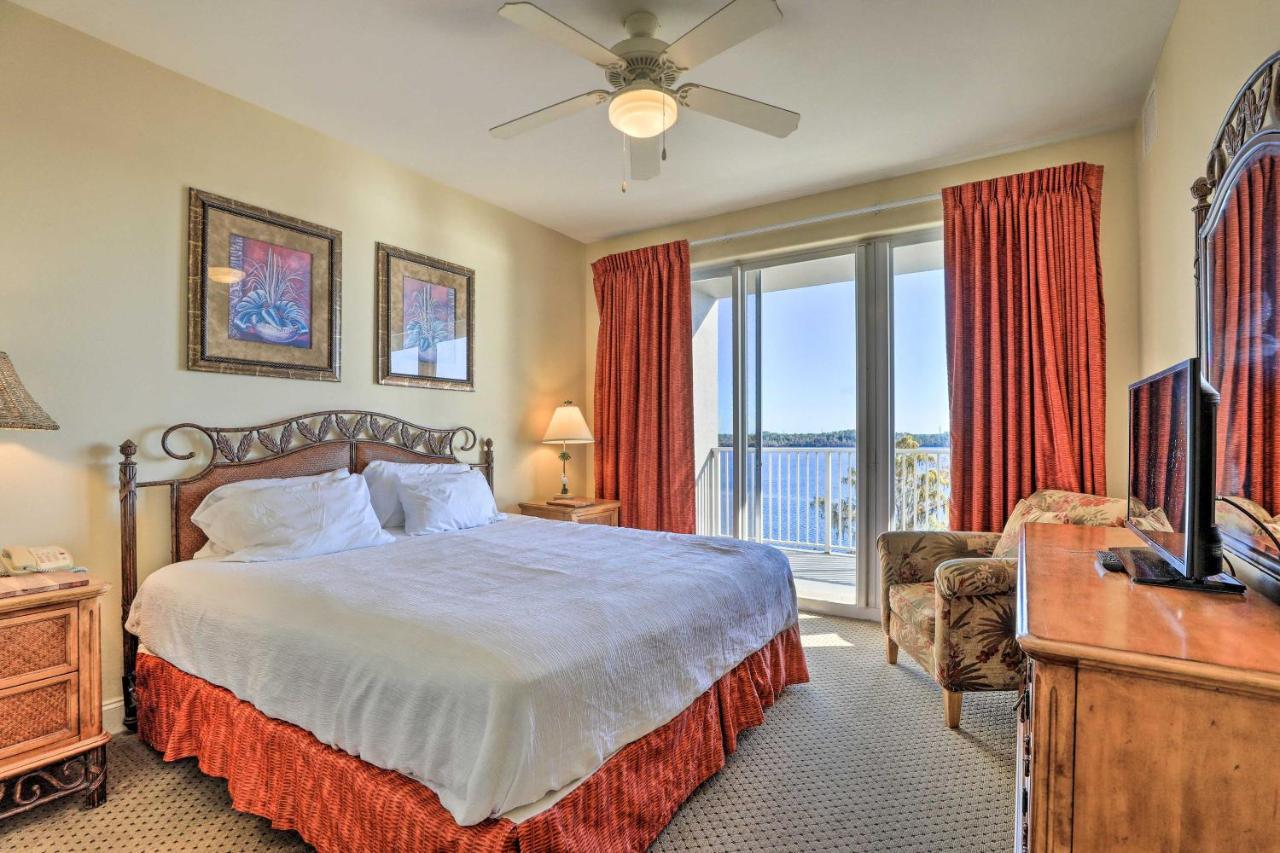 With Pool About 1 Mi To Disney! Apartment Orlando