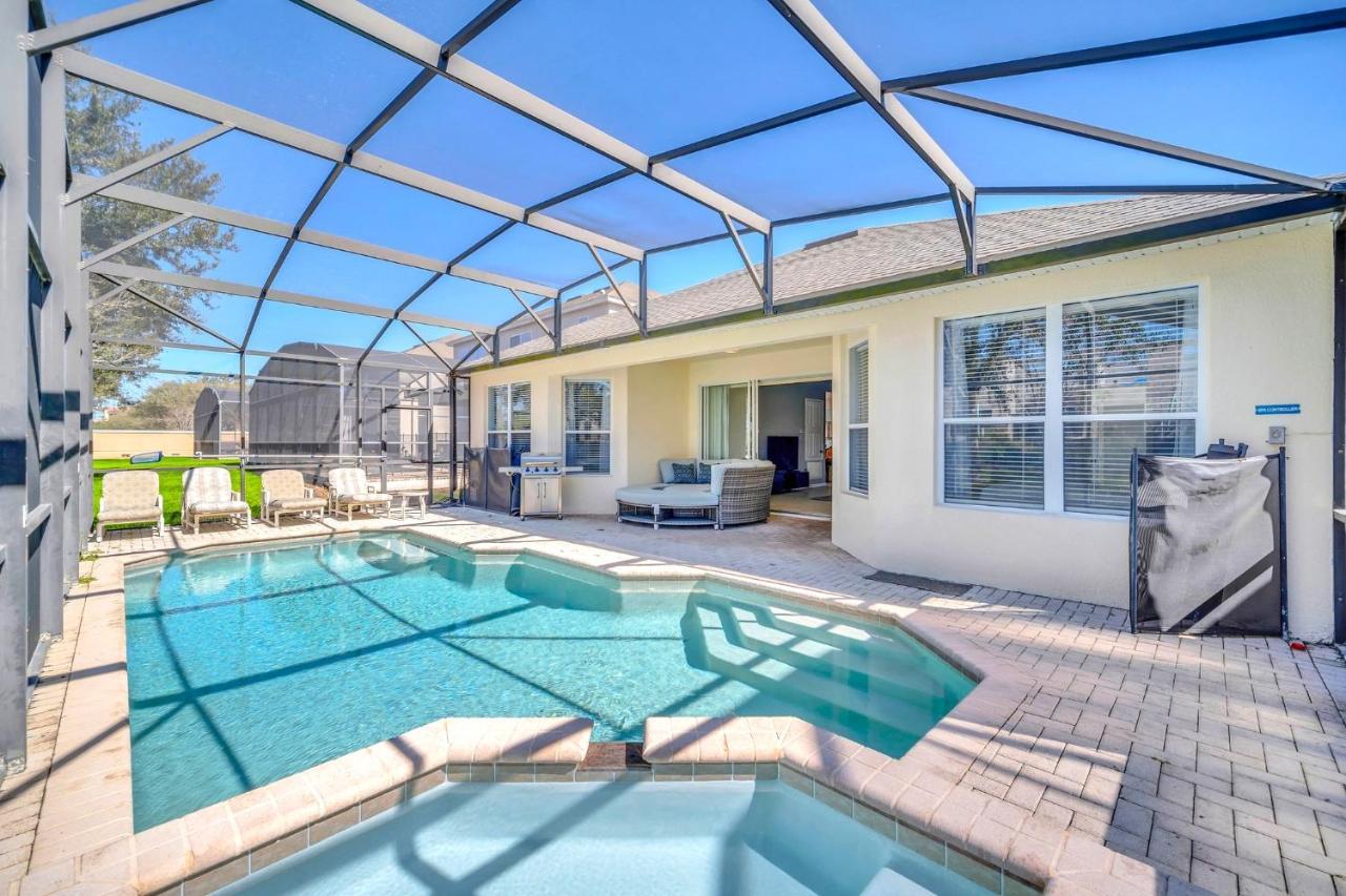 Holiday home Near Disney! Spacious 5br With Private Pool, Hot Tub And Theater! Orlando
