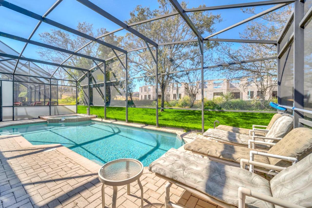 Near Disney! Spacious 5br With Private Pool, Hot Tub And Theater! Holiday home