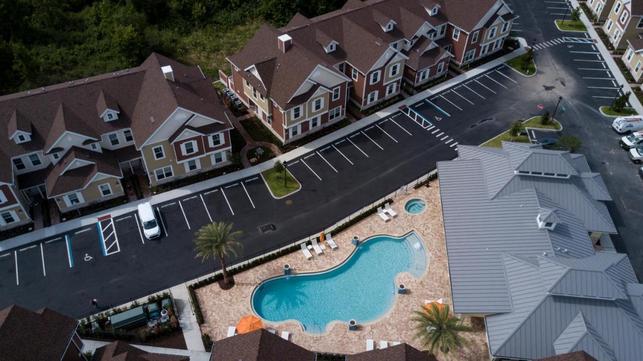Villa 4 Bedroom 4 Ba 5 Min To Disneyworld 1804ft² Bbq *