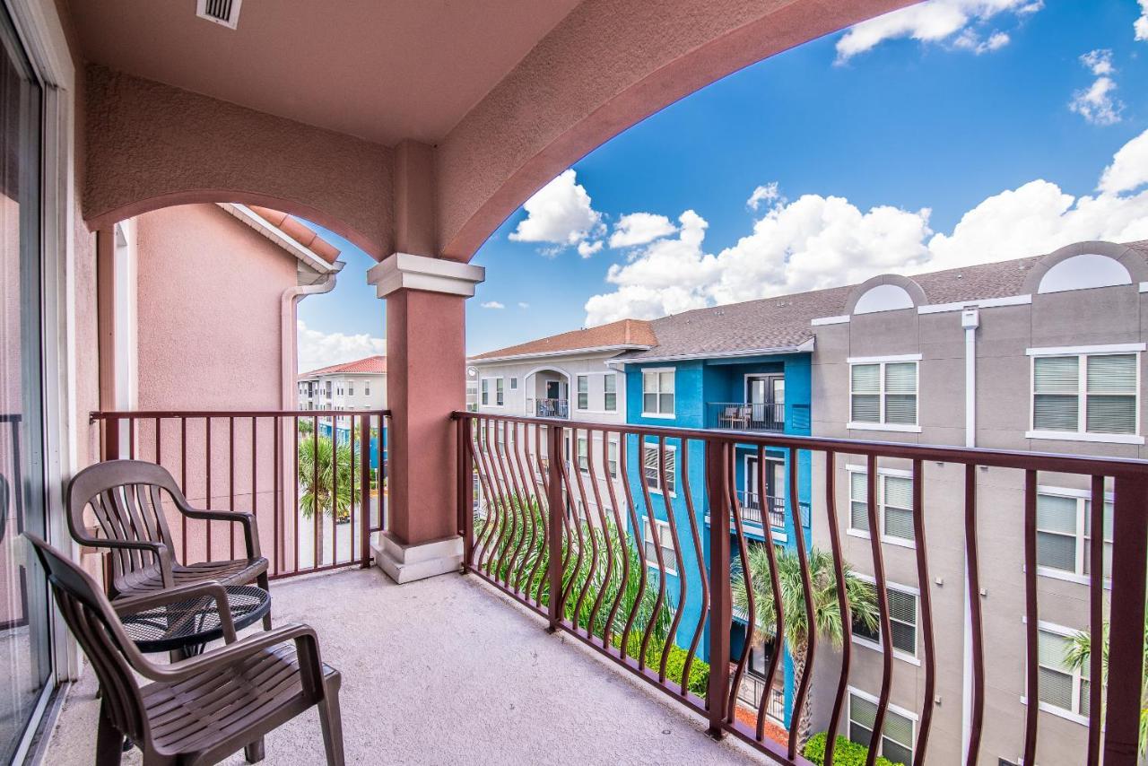 Gorgeous Top-floor W Private Balcony *
