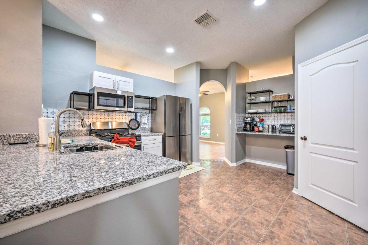 Holiday home Sunny Clermont Retreat With Pool 12 Mi To Disney!