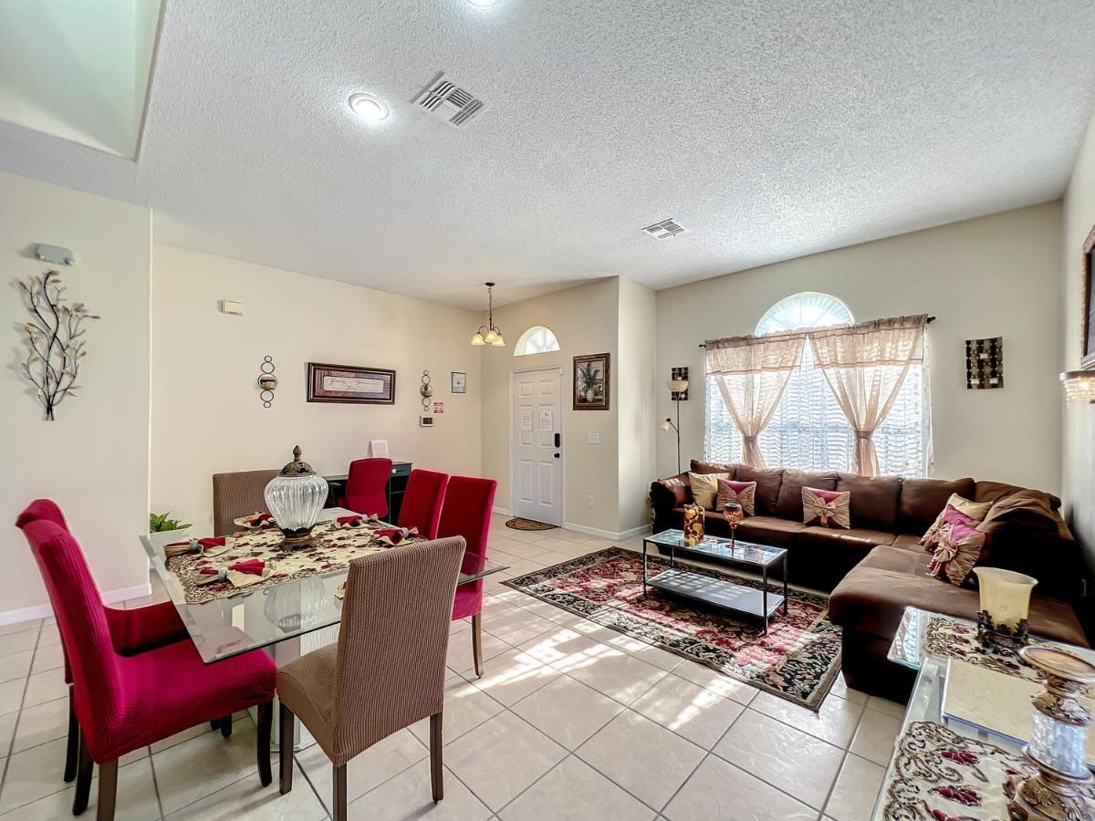 Scuttle Vacation Pool Wspa Holiday home *