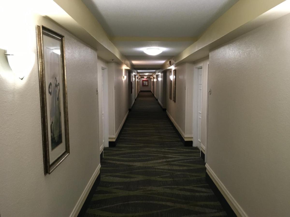 Hotel Quality & Winter Park Village Area