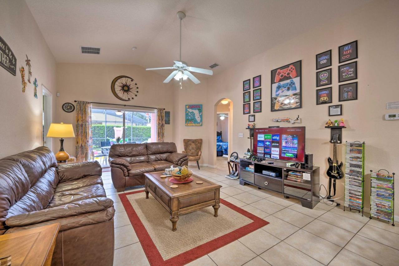 Spacious Florida Family - 10 Mi To Disney! Holiday home