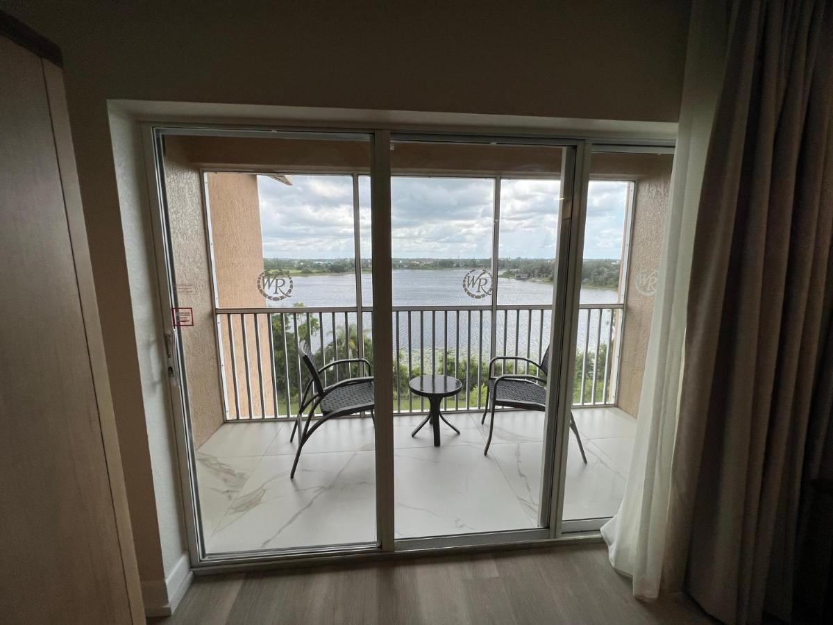 Hotel 5 Minutes Away From Disney, Westgate Orlando