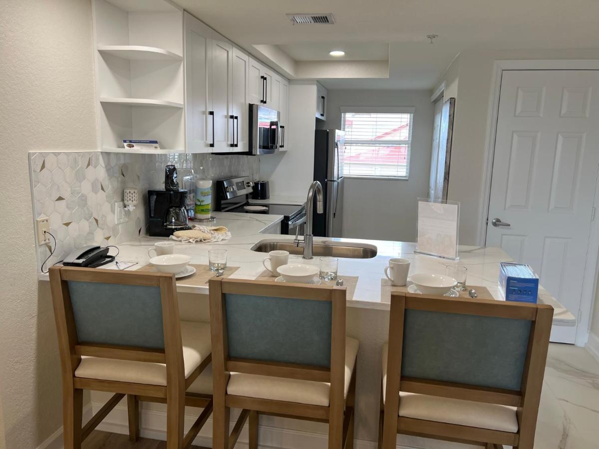 Hotel 5 Minutes Away From Disney, Westgate *