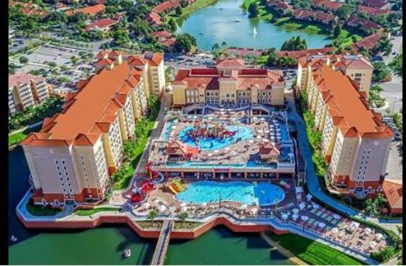 Hotel 5 Minutes Away From Disney, Westgate