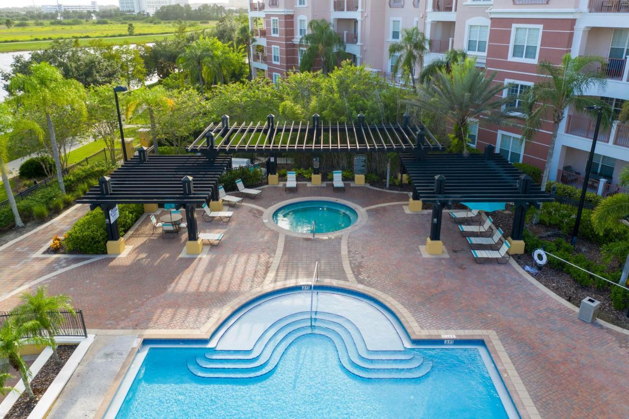 Magnificent 2 Bedroom Vista Cay 107 Holiday home