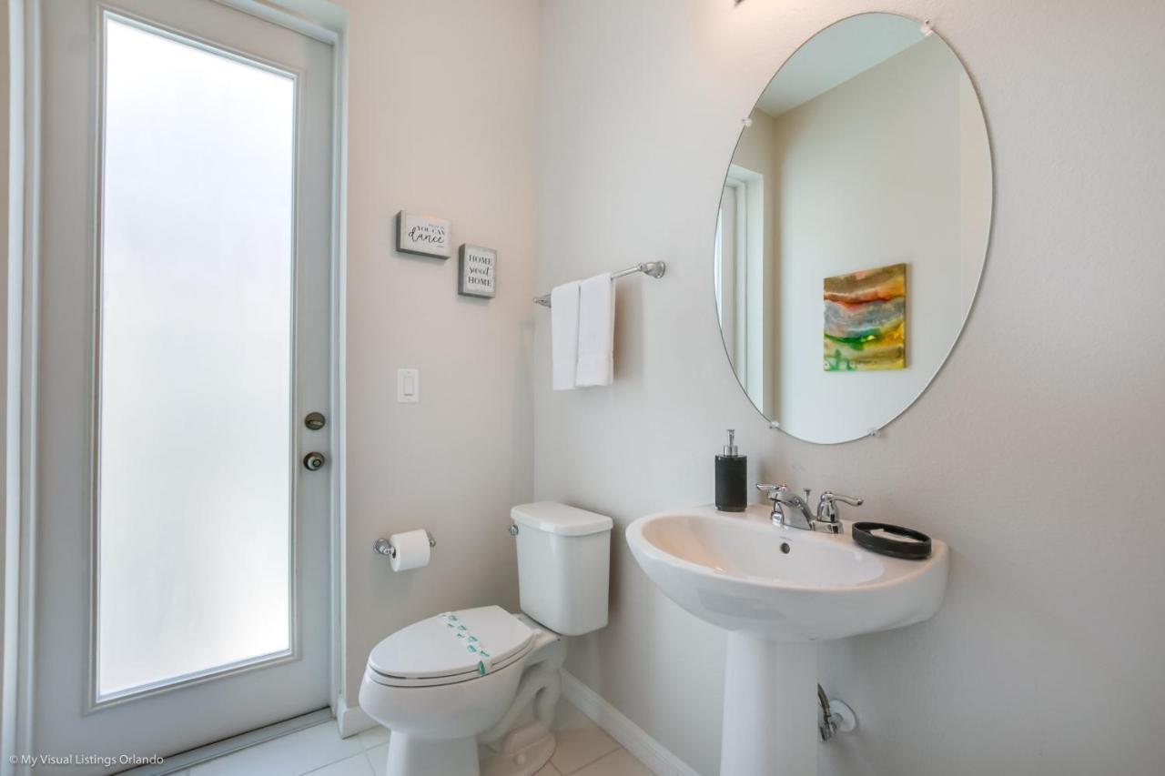 Solara - 5 Bed 4,5 Baths Townhome * Orlando