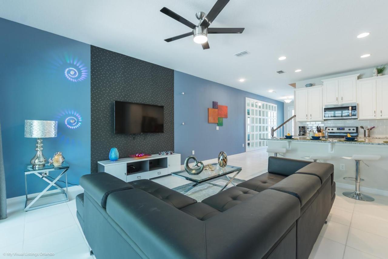 Solara - 5 Bed 4,5 Baths Townhome Orlando