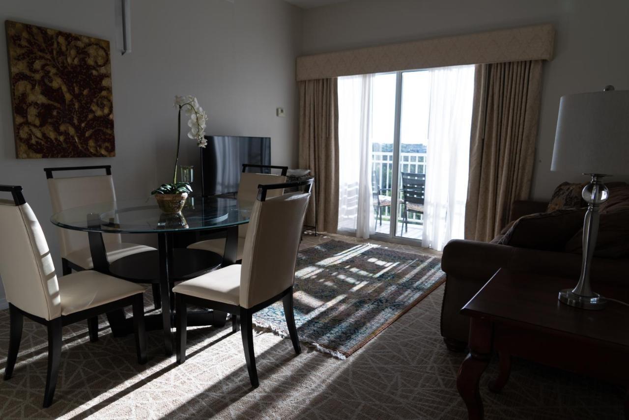 The Point & - 705s Luxury - Pool View - Close To Universal Apartment *