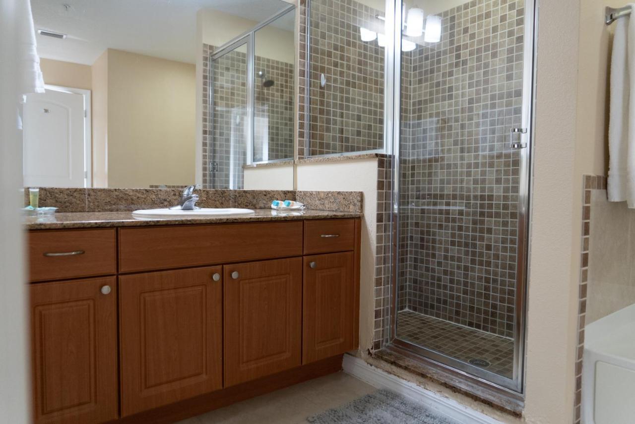 The Point & - 705s Luxury - Pool View - Close To Universal Apartment