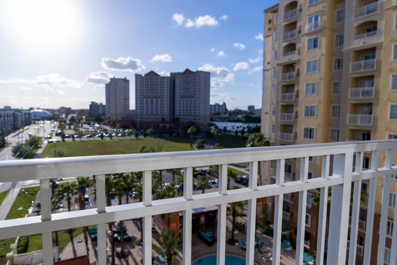 Apartment The Point & - 705s Luxury - Pool View - Close To Universal Orlando
