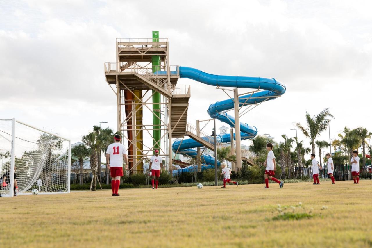 Outstanding With Water Park Access Near By Rentyl - 7731f Villa