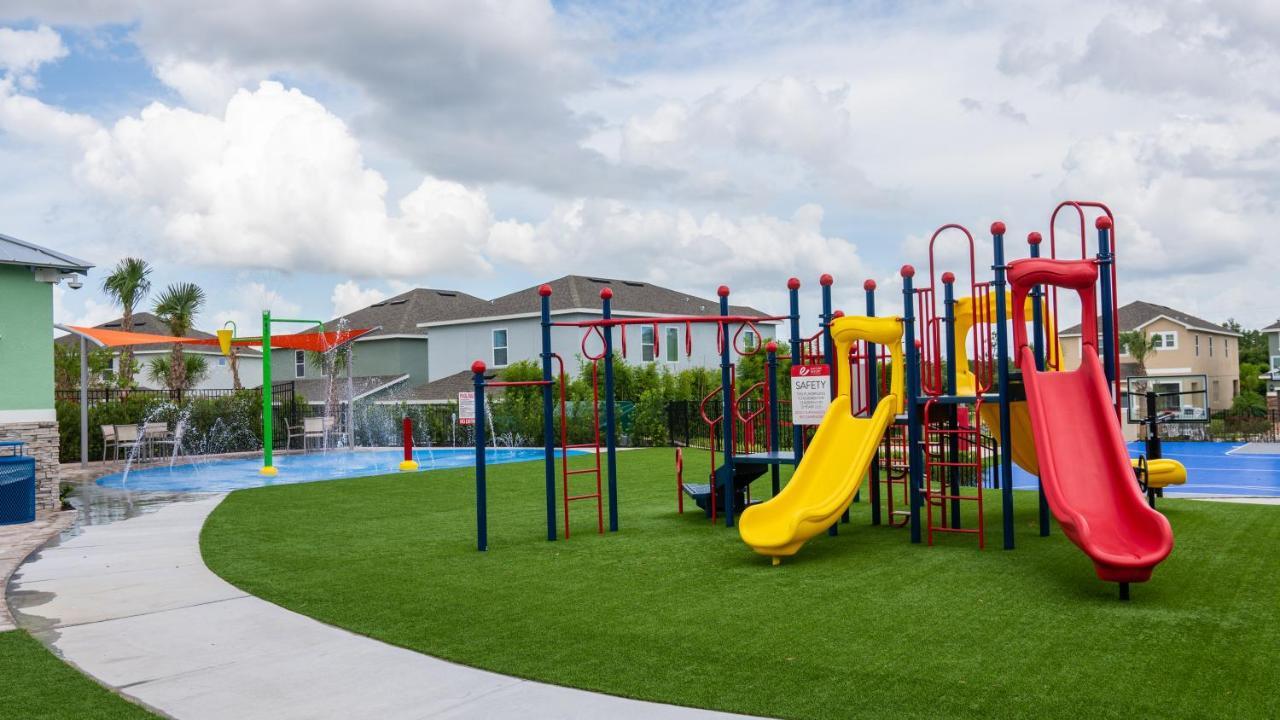 Outstanding With Water Park Access Near By Rentyl - 7731f Villa
