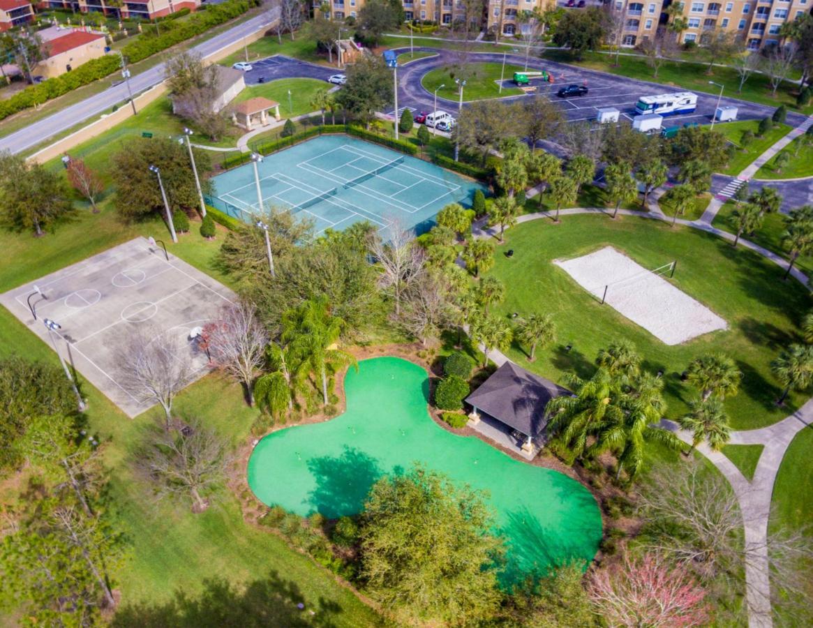 Apartment Luxurious - Just 2 Miles From #404 *