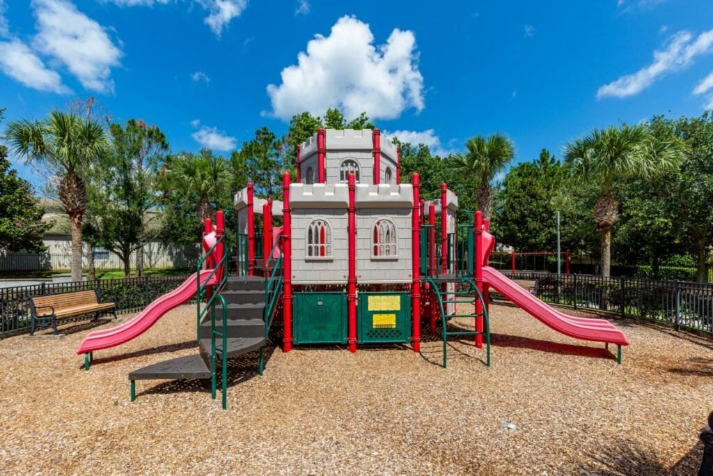 Incredible - 2 Miles From Portal 201 * Orlando