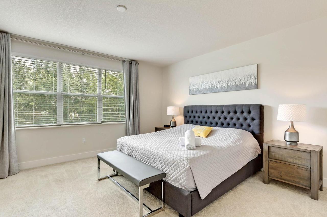 Holiday home 4 Bedrooms Pool Hidden Forest Amenities Orlando