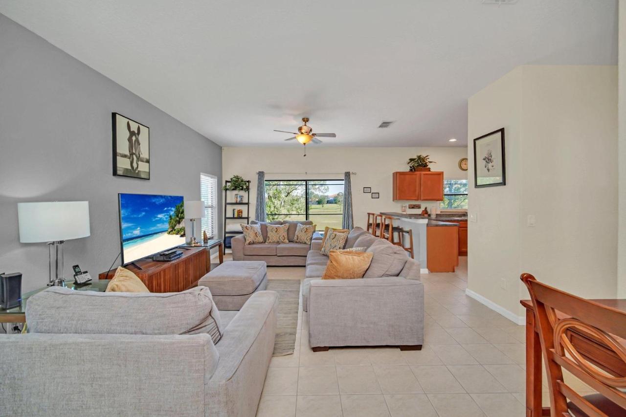 208 Summer Place Orlando