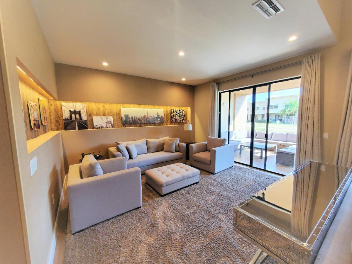 Holiday home 7594 Magic Village 3suites 6guets 8 Min Orlando