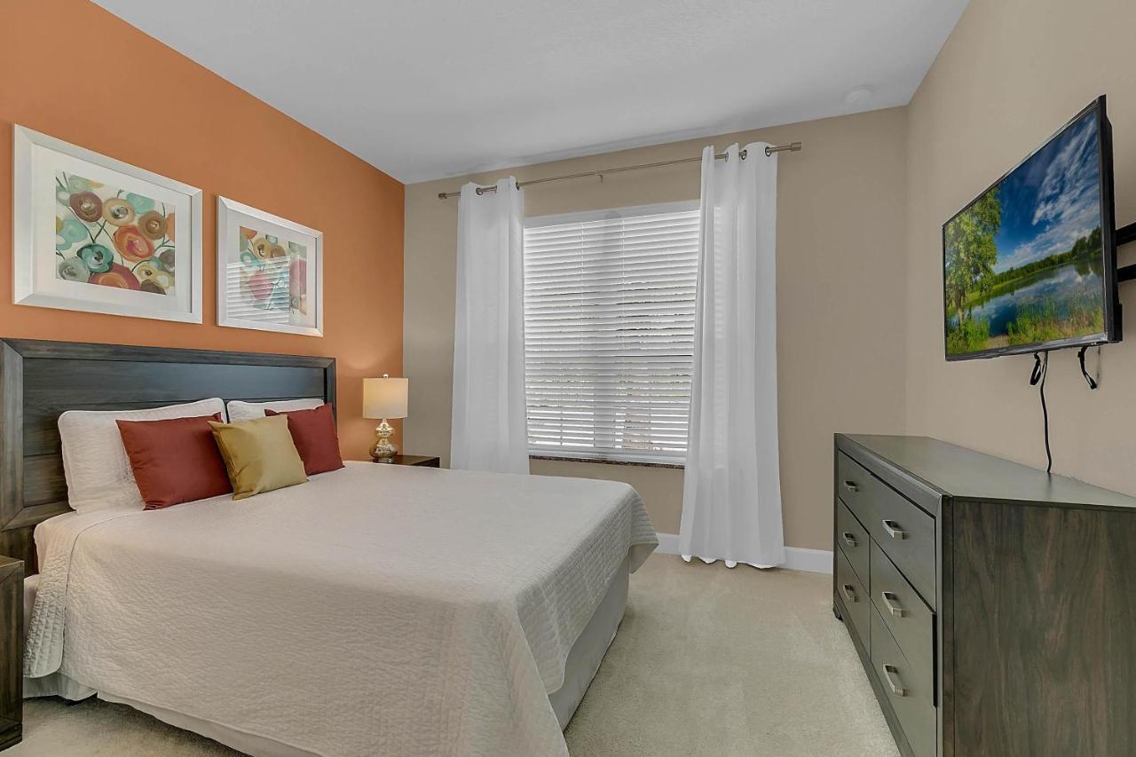 3 Bedrooms Pool With Clubhouse Amenities Retreat Apartment Orlando
