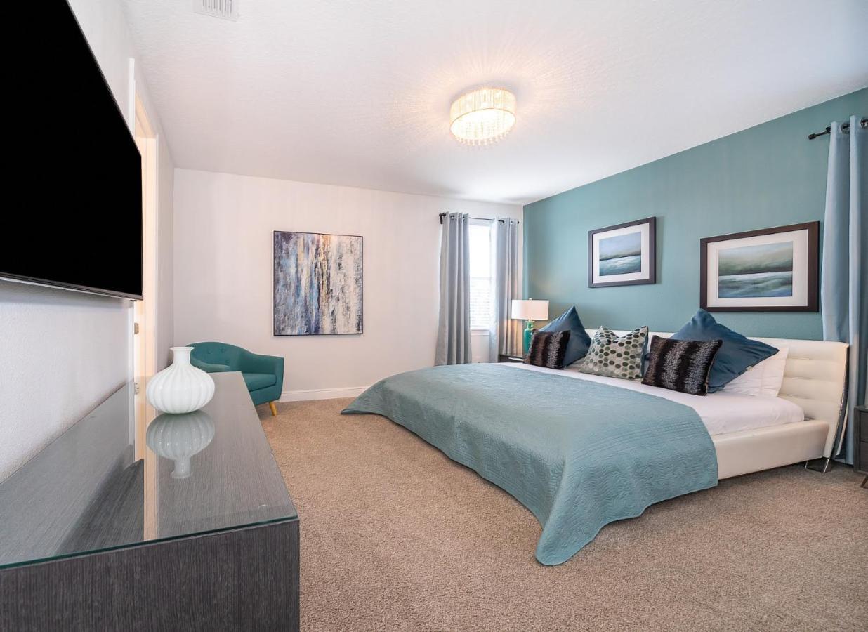 Holiday home Spectacular Oasis Of Fun! Book For The Fun! *
